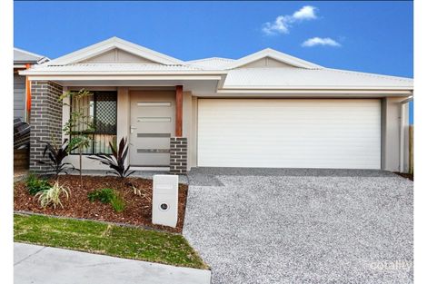 28 Peter Harbeck St, Spring Mountain, QLD 4300