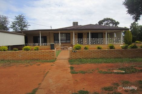 18 Molineaux St, Cobar, NSW 2835