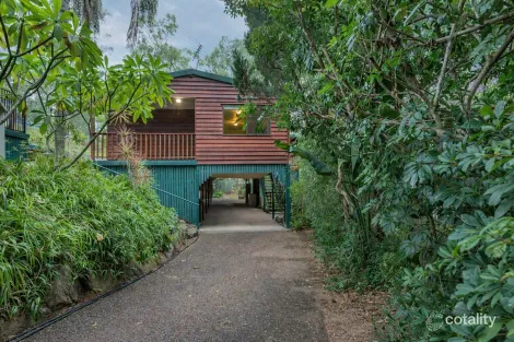 Property photo of 2 Indra Crescent Karana Downs QLD 4306