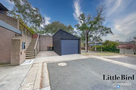 22 English Ct, Phillip, ACT 2606