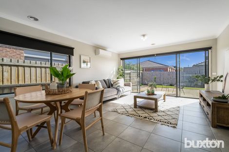 Property photo of 42 Decourcy Way Armstrong Creek VIC 3217