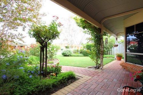 Property photo of 16 Blakemore Retreat Huntingdale WA 6110