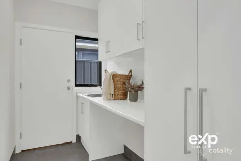 Property photo of 6A Jenkins Road Angle Vale SA 5117