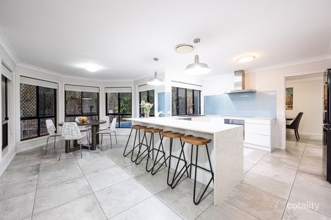 Property photo of 34 Fiddlewood Place Bridgeman Downs QLD 4035
