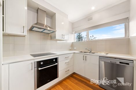 Property photo of 12/33 Sutherland Road Armadale VIC 3143