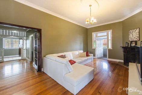 Property photo of 4 Wallace Street Newtown QLD 4350
