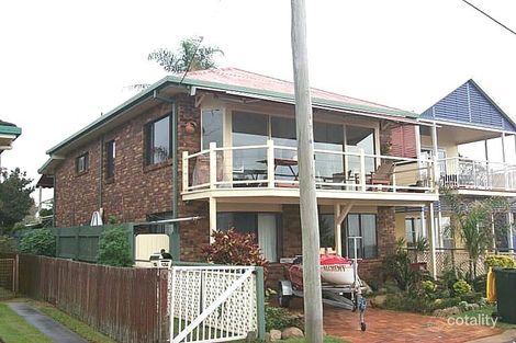 107 Flinders Pde, Scarborough, QLD 4020