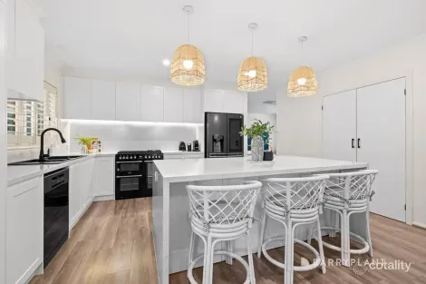 Property photo of 11 Jenolan Way South Morang VIC 3752