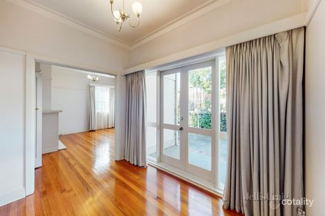 Property photo of 1/33 Bruce Street Toorak VIC 3142