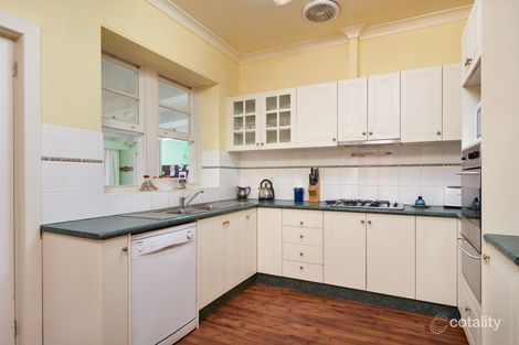 Property photo of 46 Railway Street Turvey Park NSW 2650