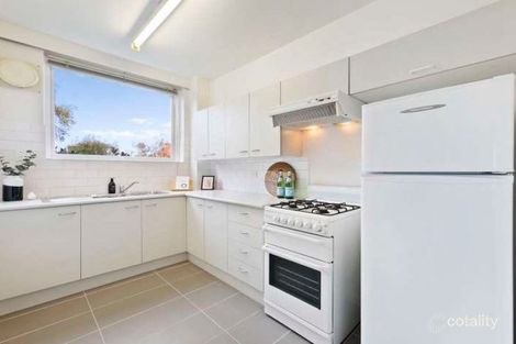 Property photo of 20/30 Mona Place South Yarra VIC 3141