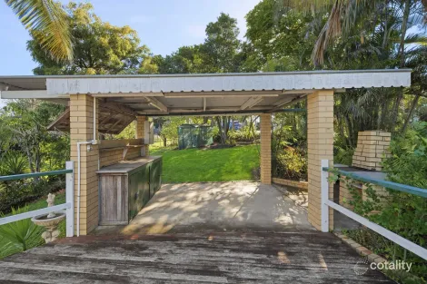 Property photo of 67 Porteus Drive Seven Hills QLD 4170