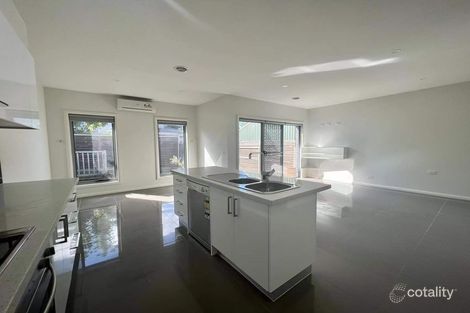Property photo of 2/10 Shadforth Street Westmeadows VIC 3049