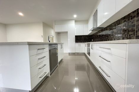 Property photo of 2/10 Shadforth Street Westmeadows VIC 3049