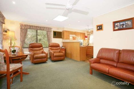 Property photo of 2 Abercorn Avenue Ivanhoe VIC 3079