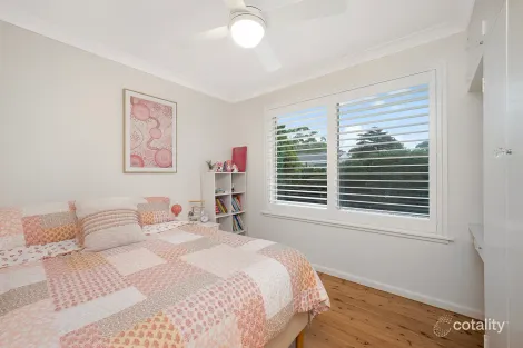 Property photo of 37 Neridah Avenue Belrose NSW 2085