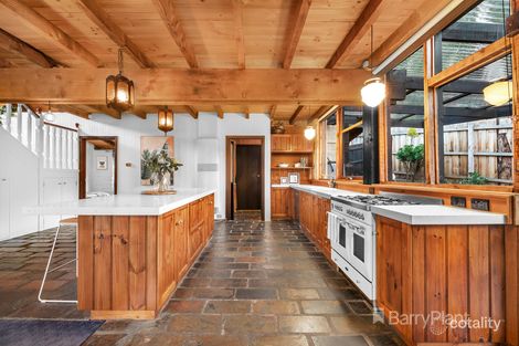 Property photo of 203 Bolton Street Eltham VIC 3095