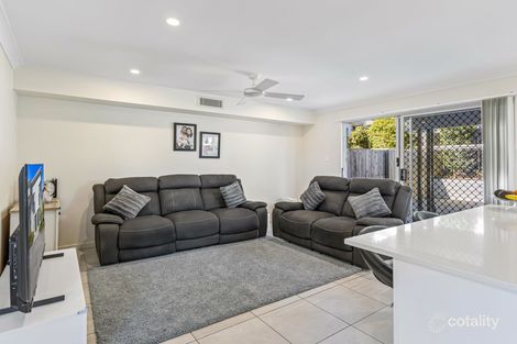 Property photo of 102/21 Emerald Place Bridgeman Downs QLD 4035