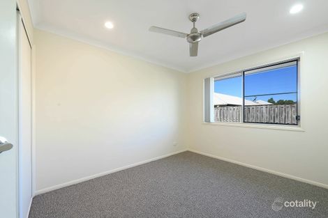 Property photo of 33 Whitehaven Drive Blacks Beach QLD 4740