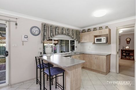 Property photo of 3 Honeygum Way Mardi NSW 2259