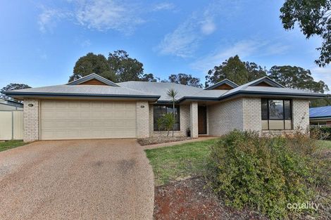 10 Samuel Ct, Darling Heights, QLD 4350