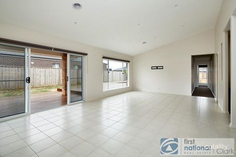 Property photo of 163 Twin Ranges Drive Warragul VIC 3820