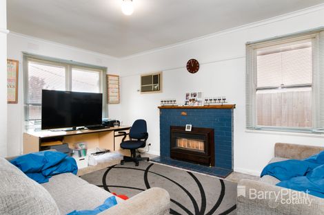 Property photo of 16 Bindi Street Glenroy VIC 3046