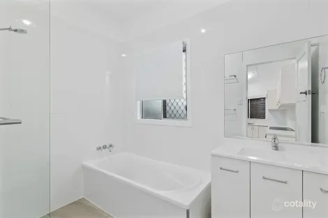Property photo of 101 Livingstone Street Berserker QLD 4701