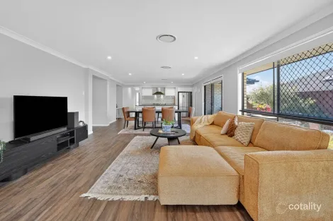 Property photo of 3 Haywood Way Flagstone QLD 4280
