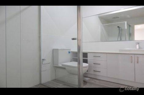 Property photo of 3/1 Newton Street Reservoir VIC 3073