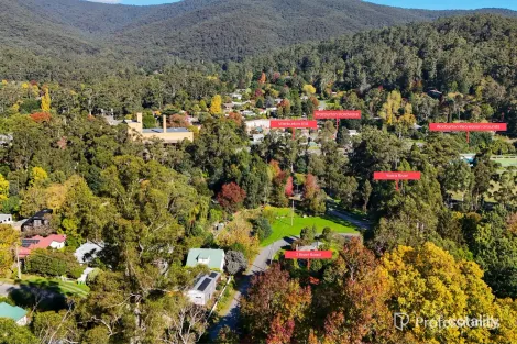 Property photo of 2 River Road Warburton VIC 3799