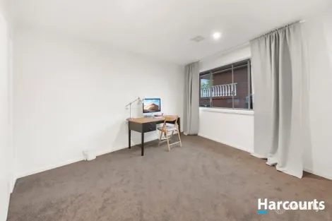 Property photo of 2/76 Williamsons Road Doncaster VIC 3108