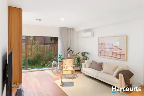 Property photo of 2/76 Williamsons Road Doncaster VIC 3108