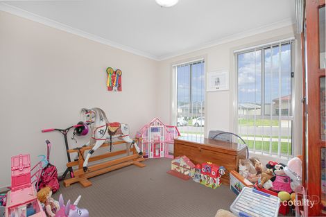 Property photo of 5 Cornwell Street Thornton NSW 2322