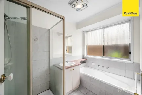 Property photo of 35 Stanley Crescent Brookfield VIC 3338