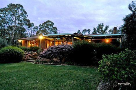 235 Barrett Rd, Mahogany Creek, WA 6072
