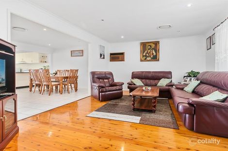 Property photo of 16 Arunta Avenue Green Valley NSW 2168