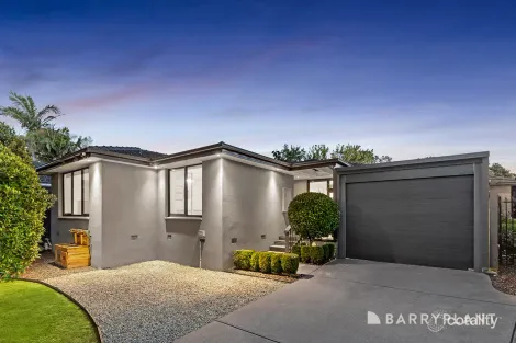 Property photo of 39 Meadowgate Drive Chirnside Park VIC 3116