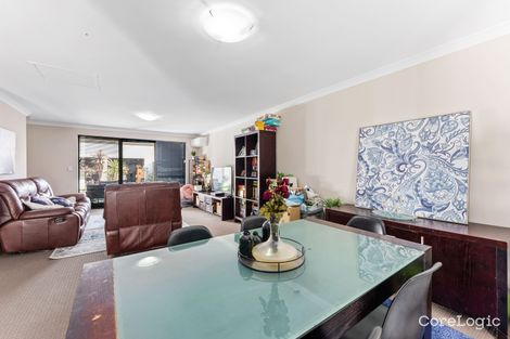 Property photo of 70 Sunday Loop Mandurah WA 6210