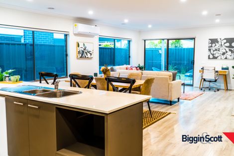 Property photo of 28 Voyager Boulevard Tarneit VIC 3029