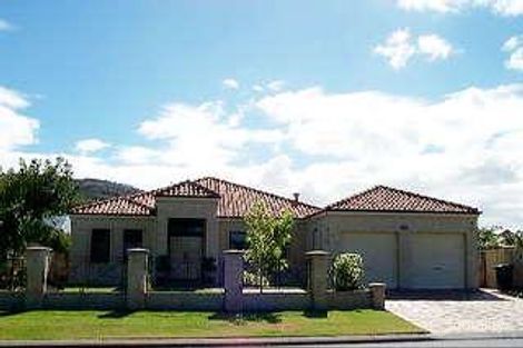 Property photo of 11 Lake Seppings Drive Middleton Beach WA 6330