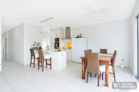 29 Lakeside Dr, Smithfield, QLD 4878