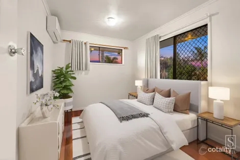 Property photo of 39 Dandenong Road Jamboree Heights QLD 4074
