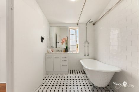 Property photo of 18 Brodie Street Holland Park West QLD 4121
