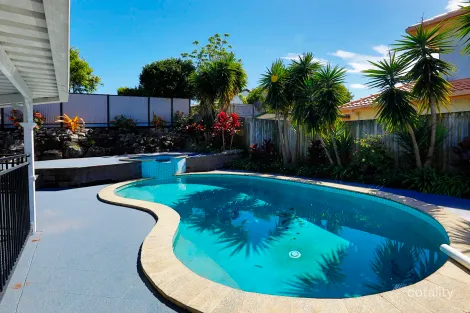 Property photo of 63 Clive Road Birkdale QLD 4159