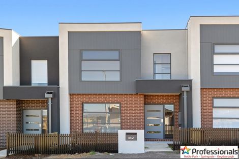 112 Carnival Bvd, Berwick, VIC 3806