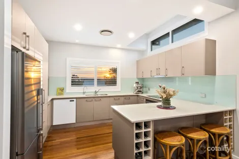 Property photo of 9 Blackwall Street Gerringong NSW 2534