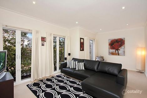 Property photo of 2/18 Gray Street Doncaster VIC 3108