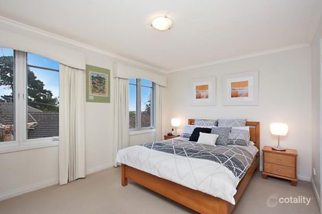 Property photo of 2/18 Gray Street Doncaster VIC 3108