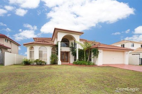 Property photo of 58 Lakeshore Drive Helensvale QLD 4212